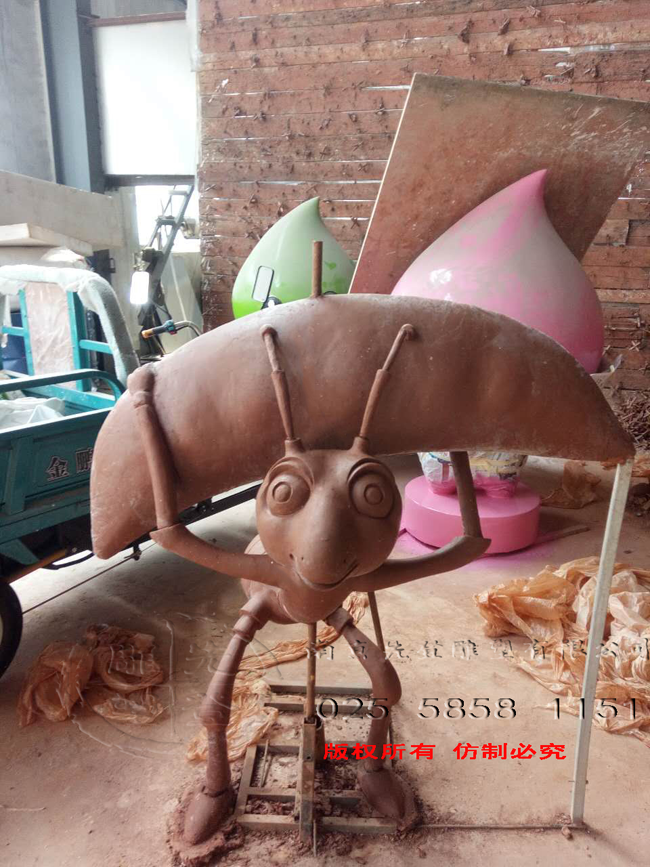 南京玻璃鋼雕塑/南京雕塑廠/南京雕塑公司/玻璃鋼雕塑 南京玻璃鋼雕塑/南京雕塑廠/南京雕塑公司/玻璃鋼雕塑